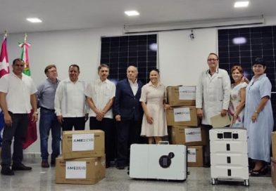 Donan sistemas fotovoltaicos al hospital Ramón González Coro