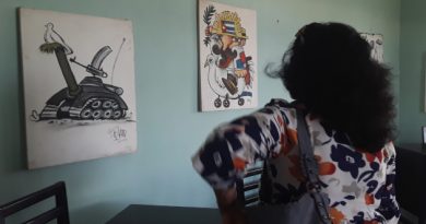 En ocasión del aniversario 90 de Radio Ciudad del Mar quedó inaugurada en la sede de la emisora una exposición por la paz, con obras de artistas visuales de todo el país. / Foto: Yudith Madrazo Sosa / 5 de Septiembre