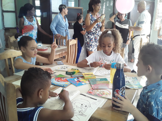 Como regalo por los 90 años, RCM abrió un espacio para el cuidado infantil durante la jornada estival. / Foto: Yudith Madrazo Sosa / 5 de Septiembre