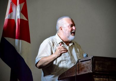 Primer Ministro llama a producir alimentos como defensa de la patria Primer Ministro llama a producir alimentos como defensa de la patria