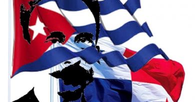 Cubanos residentes en Panamá condenan injerencia EEUU en zona franca Cubanos residentes en Panamá condenan injerencia EEUU en zona franca