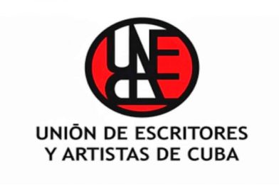Unión de Escritores y Artistas de Cuba: Cultura, arte y compromiso Unión de Escritores y Artistas de Cuba: Cultura, arte y compromiso