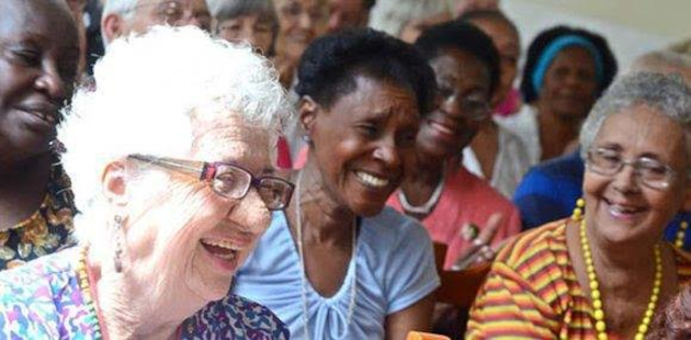 abuelas felices
