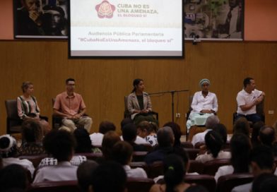 Audiencia pública parlamentaria contra el bloqueo (+Fotos)