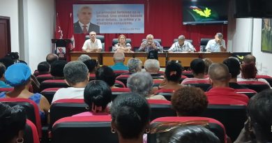 Cienfuegos honra a Humberto Miguel Fernández Autoridades políticas y gubernamentales de la provincia estuvieron presentes en el VIII Evento Humberto Miguel Fernández in memoriam. / Foto: Yudith Madrazo Sosa / 5 de Septiembre