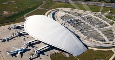 Pinceladas de Montevideo: Aeropuerto de Carrasco, alas al mundo Pinceladas de Montevideo: Aeropuerto de Carrasco, alas al mundo