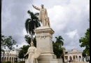 Martí, tan cubano y nuestro como las palmas Martí, tan cubano y nuestro como las palmas