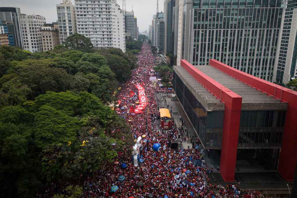 El acto tuvo lugar cuando la campaña oficialista busca ampliar su apoyo en la región sudeste, especialmente en São Paulo, Minas Gerais y Río de Janeiro